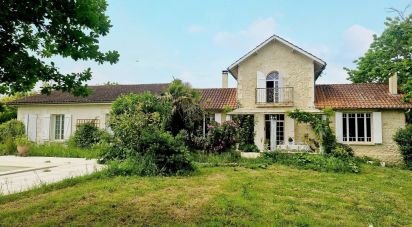 House 6 rooms of 174 m² in - (24289)