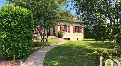 Traditional house 7 rooms of 180 m² in Veyrac (87520)