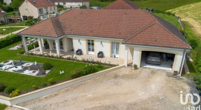 Maison 5 pièces de 146 m² à Villers-aux-Bois (51130)