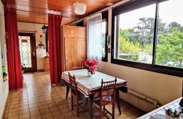 House 8 rooms of 184 m² in Annemasse (74100)