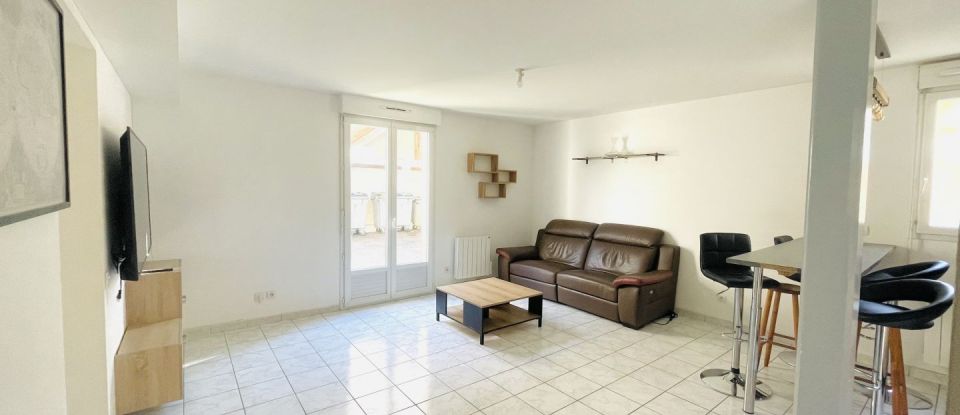 Apartment 2 rooms of 50 sq m in Lieusaint (77127)