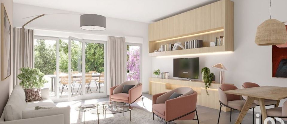 Apartment 4 rooms of 95 sq m in Bordeaux (33000)