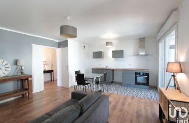 Appartement 3 pièces de 58 m² à Évry (91000)