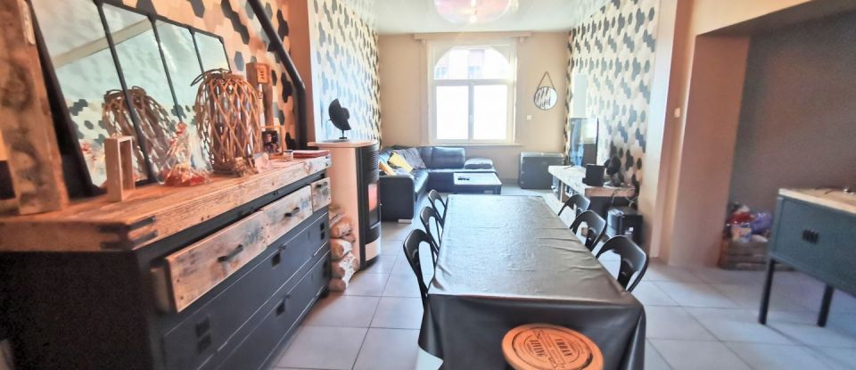 House 5 rooms of 105 m² in Vieux-Condé (59690)