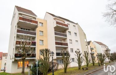 Appartement 2 pièces de 53 m² à Sucy-en-Brie (94370)