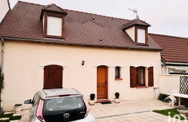 House 6 rooms of 114 m² in Compiègne (60200)