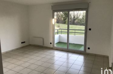 Apartment 3 rooms of 58 m² in Villefontaine (38090)