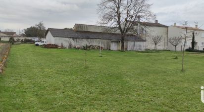 Land of 1,017 m² in Sainte-Soulle (17220)