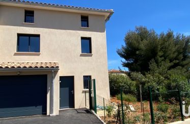 House 4 rooms of 139 m² in Bandol (83150)