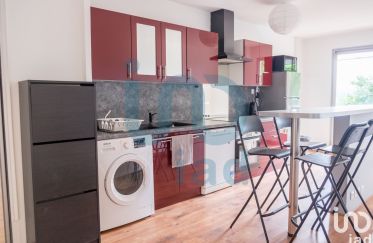 Apartment 1 room of 12 m² in Cergy (95000)