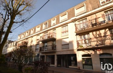 Appartement 2 pièces de 45 m² à Chantilly (60500)