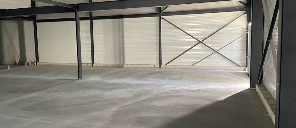 Murs commerciaux de 186 m² à Tonnay-Charente (17430)