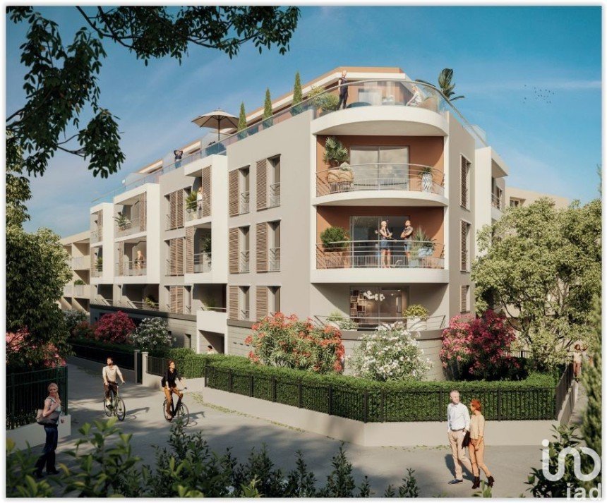 Apartment 4 rooms of 85 m² in Antibes (06600)