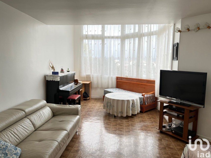 Appartement 3 pièces de 75 m² à Ermont (95120)