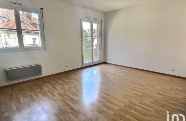 Appartement 3 pièces de 77 m² à Mulhouse (68100)