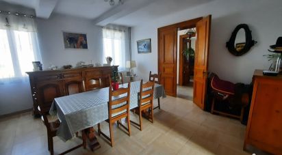 House 7 rooms of 200 m² in Raismes (59590)