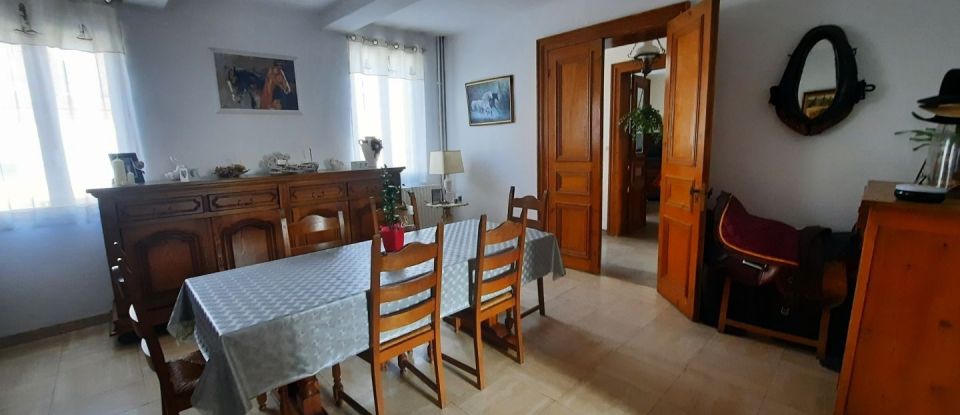 House 7 rooms of 200 m² in Raismes (59590)