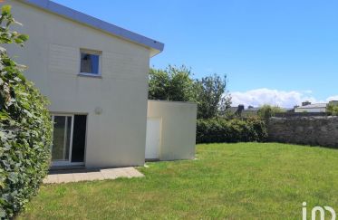 House 3 rooms of 72 m² in Brest (29200)