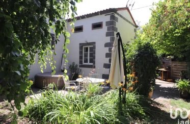 Maison 5 pièces de 127 m² à Clermont-Ferrand (63100)