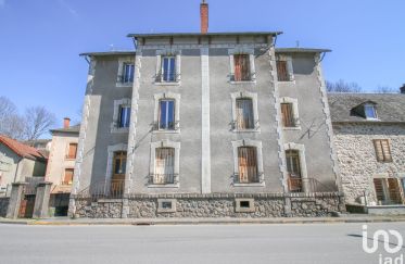 Immeuble de 250 m² à Bort-les-Orgues (19110)