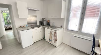 Apartment 2 rooms of 36 m² in Amiens (80000)