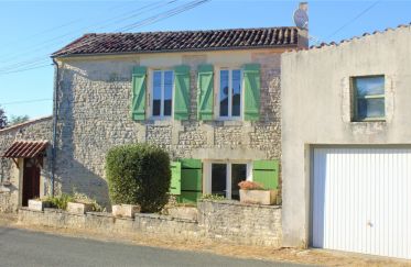 House 4 rooms of 75 m² in Asnières-la-Giraud (17400)