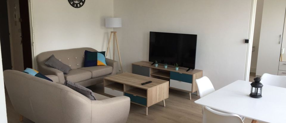 Apartment 2 rooms of 25 m² in Amiens (80000)