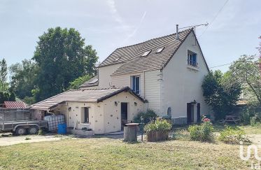 House 4 rooms of 116 m² in Mouroux (77120)