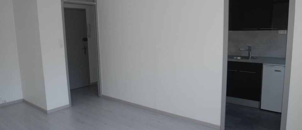 Apartment 2 rooms of 26 m² in Nancy (54000)