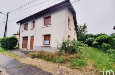 Maison 7 pièces de 150 m² à Martigny-les-Bains (88320)