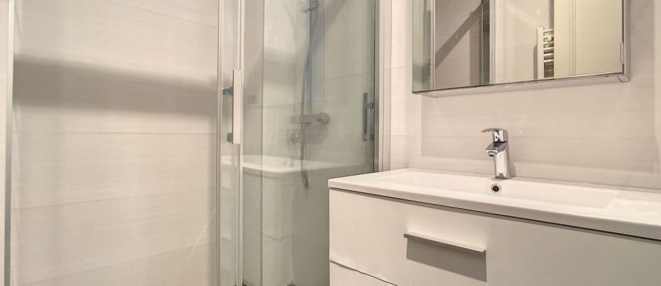 Apartment 2 rooms of 58 m² in Puteaux (92800)