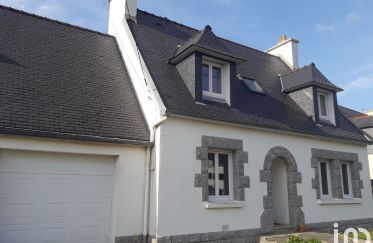 Maison 5 pièces de 85 m² à Gouézec (29190)