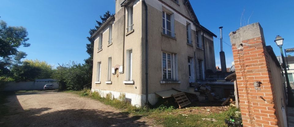 House 4 rooms of 129 m² in Romorantin-Lanthenay (41200)