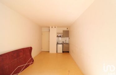 Apartment 1 room of 22 m² in Toulon (83000)