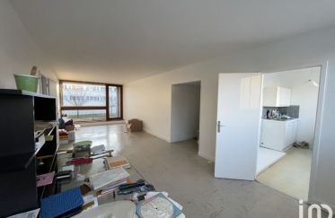 Apartment 4 rooms of 71 m² in Stains (93240)
