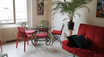 Apartment 2 rooms of 45 sq m in Saint-Étienne (42000)