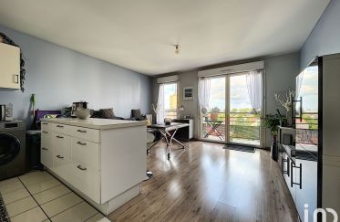 Appartement 4 pièces de 72 m² à Le Blanc-Mesnil (93150)