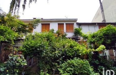 House 7 rooms of 148 m² in Albi (81000)
