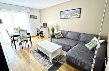 Appartement 2 pièces de 47 m² à Courbevoie (92400)