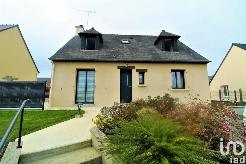 House 5 rooms of 94 m² in Sacey (50170)