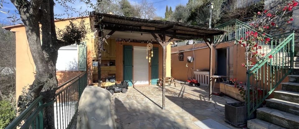 House 4 rooms of 102 m² in Menton (06500)