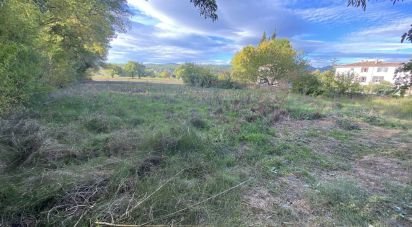 Land of 1,324 m² in Camps-la-Source (83170)