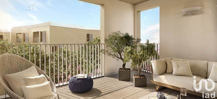 Apartment 4 rooms of 88 m² in Hyères (83400)
