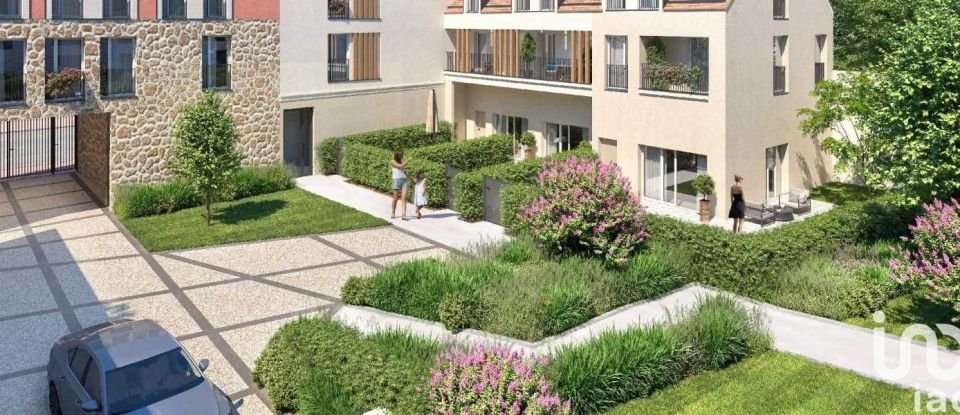 Appartement 4 pièces de 81 m² à Rambouillet (78120)