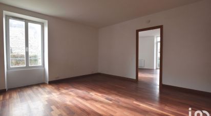 Apartment 2 rooms of 53 m² in Dannemois (91490)
