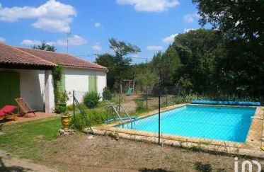 House/villa 7 rooms of 180 sq m in Nîmes (30900)