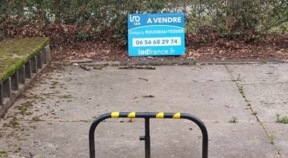 Parking of 10 m² in Nantes (44100)