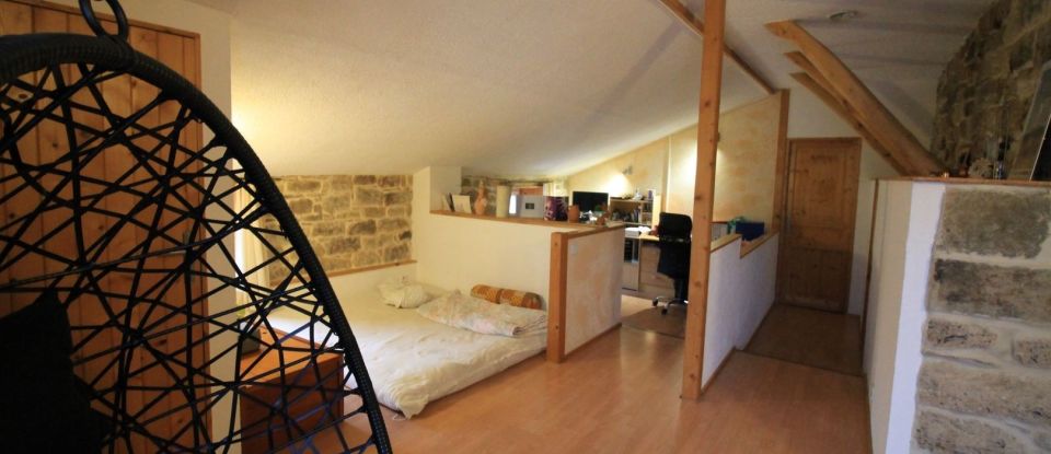 Maison 5 pièces de 150 m² à Montjaux (12490)