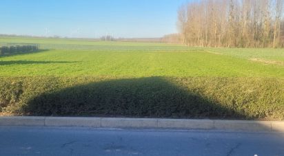 Land of 2,166 m² in Remies (02270)