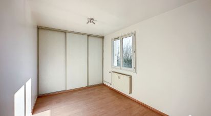 Appartement 4 pièces de 80 m² à Canteleu (76380)